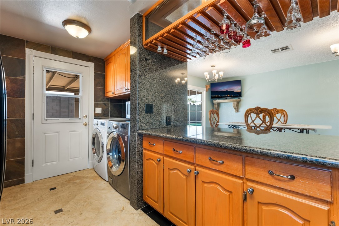 1679 Golden Arrow Drive Property Photo 20