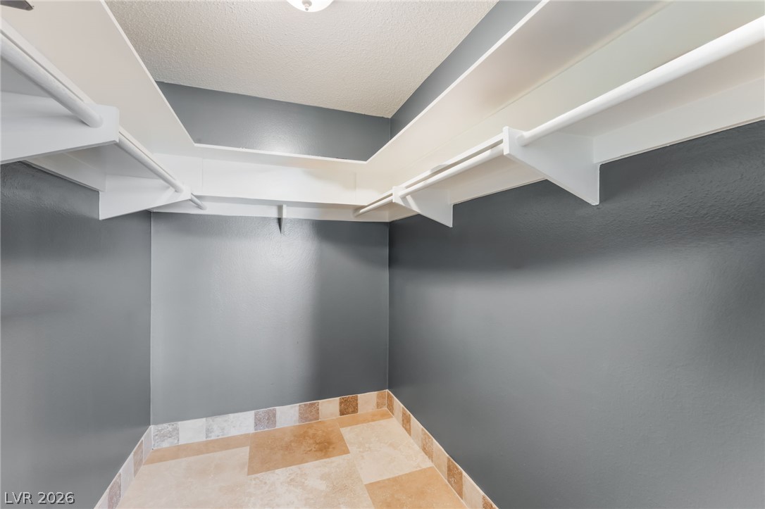 1679 Golden Arrow Drive Property Photo 26