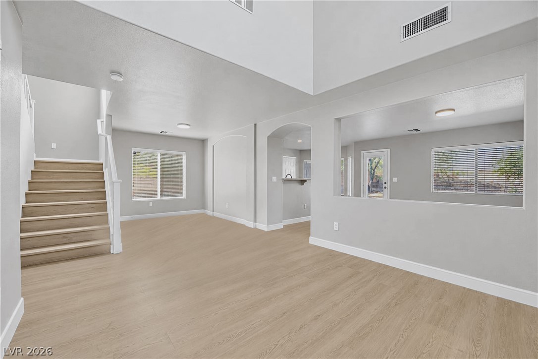 11004 Linden Leaf Avenue Property Photo 4