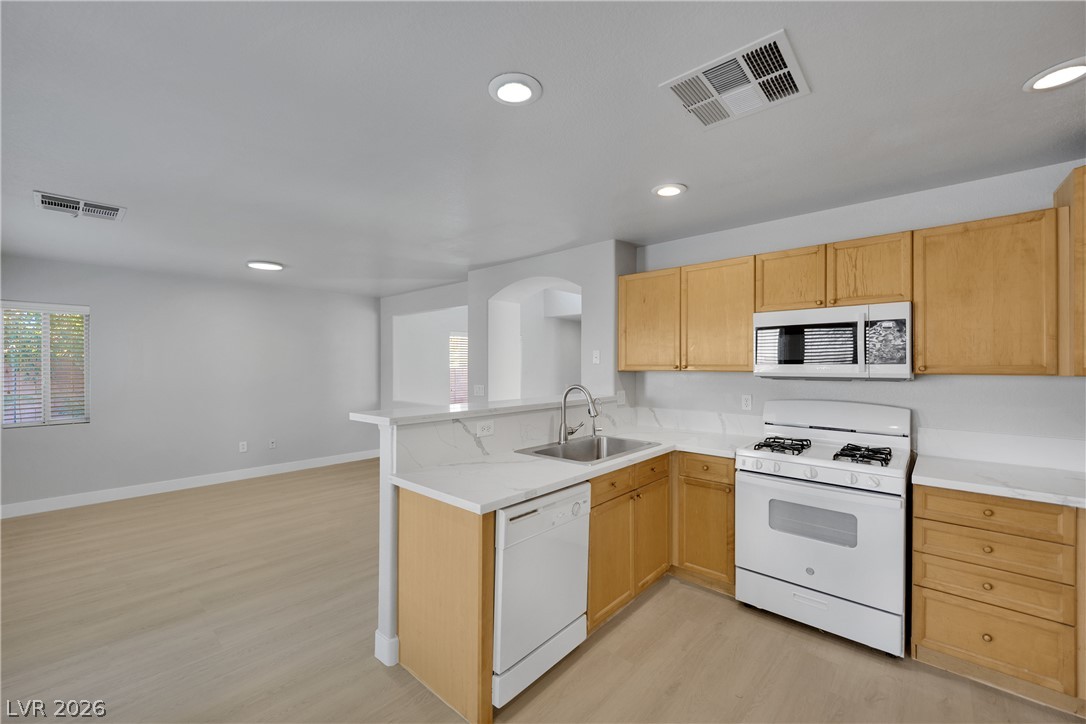 11004 Linden Leaf Avenue Property Photo 12