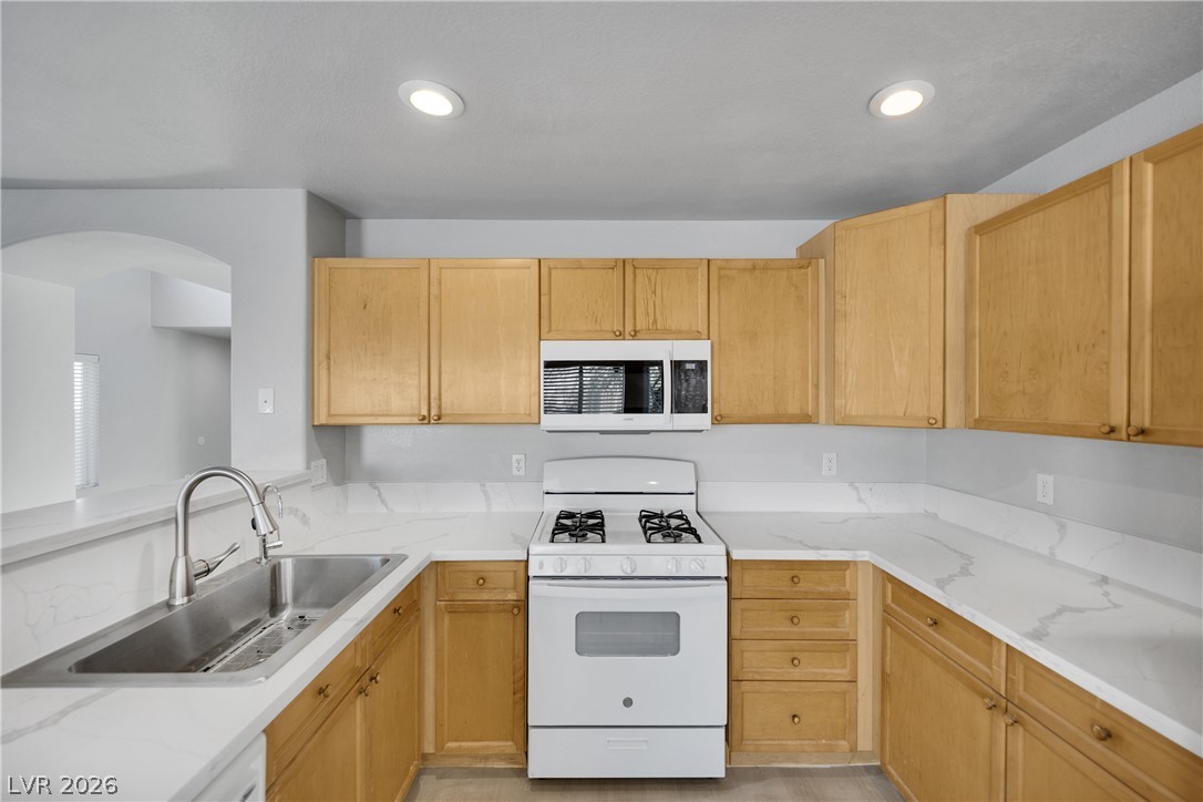 11004 Linden Leaf Avenue Property Photo 15