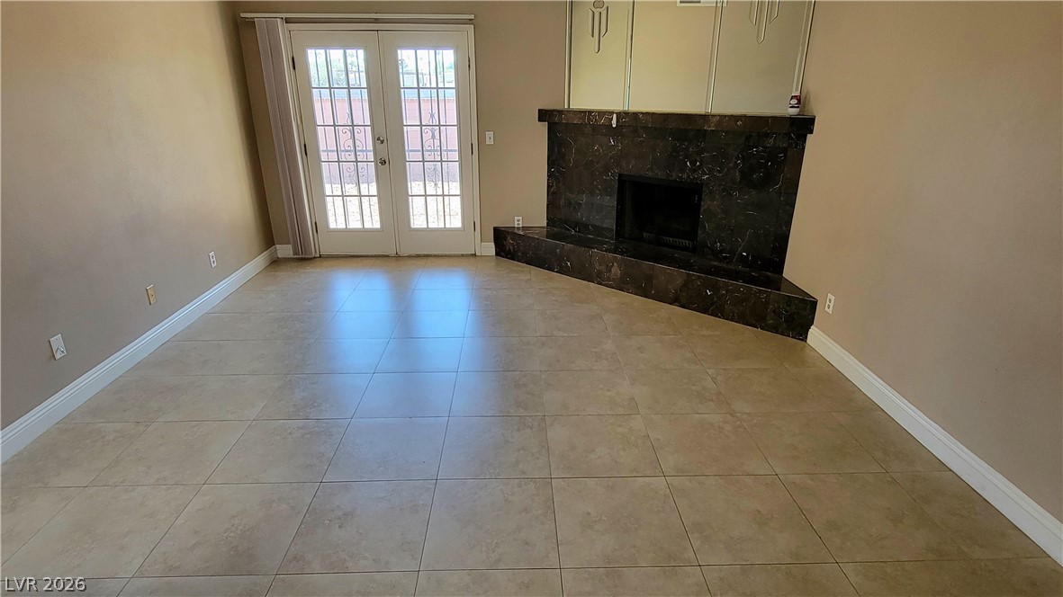 1843 Camino Verde Lane Property Photo 7