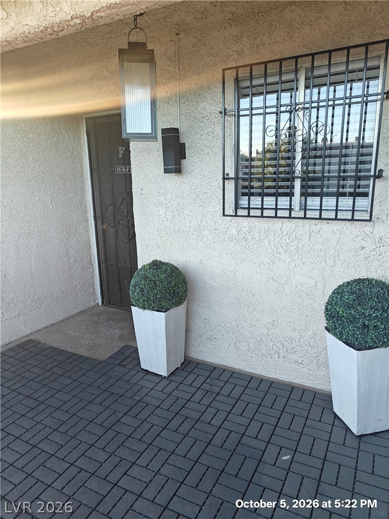 1676 Jupiter Court F Property Photo 1
