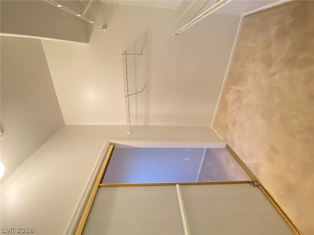 10501 City Clouds Court Property Photo 19
