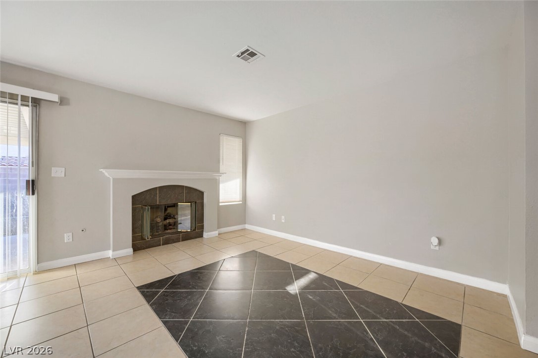 5760 Spindletree Lane Property Photo 6