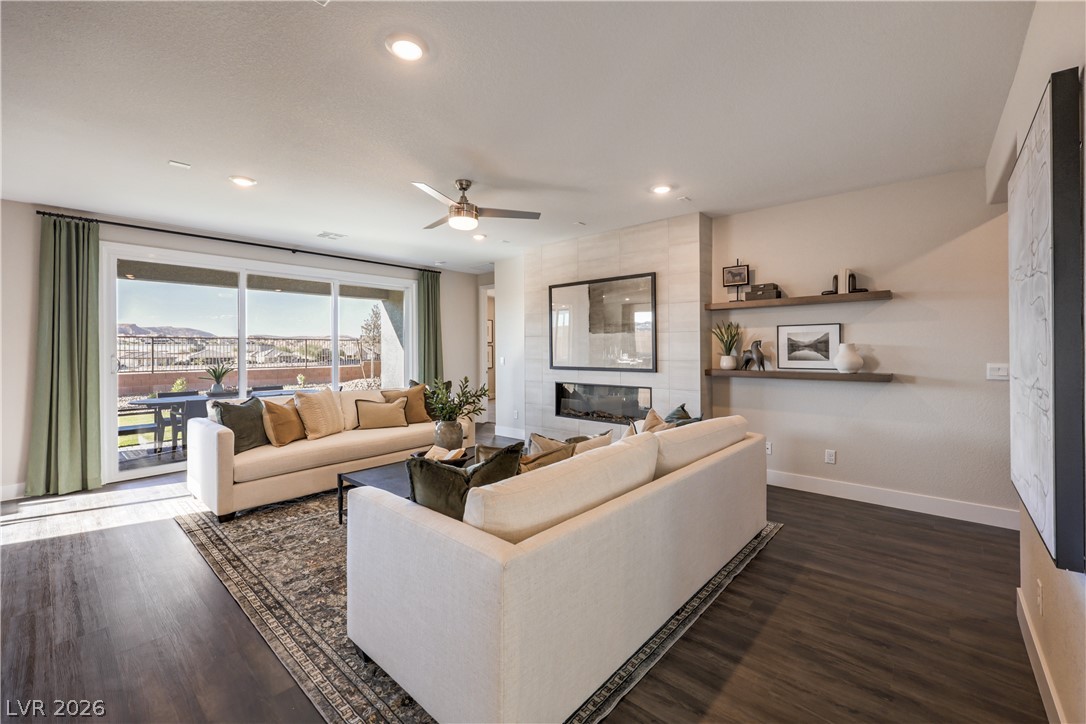 1465 Lantern Hills Drive Property Photo 3