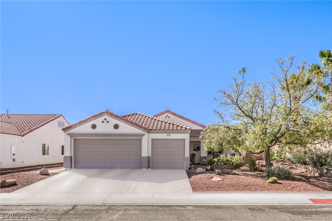 2131 Mountain Glow Avenue Property Photo 1