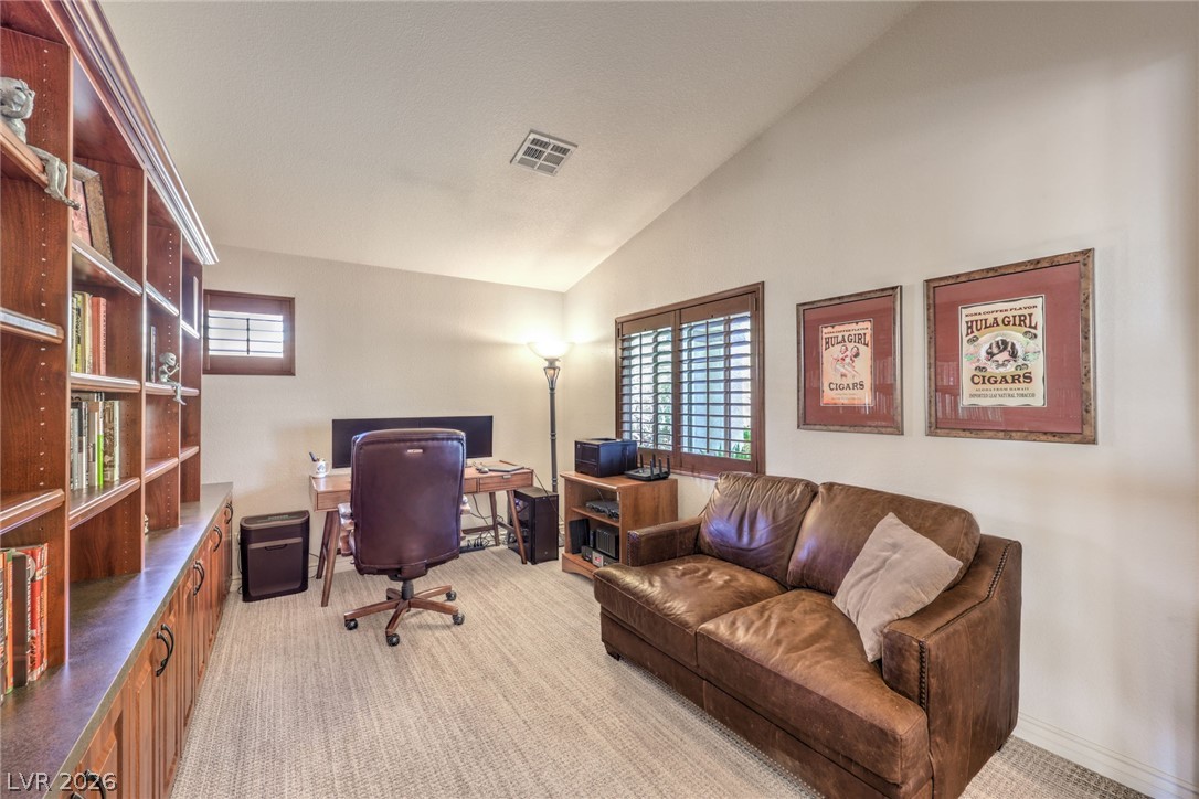 2131 Mountain Glow Avenue Property Photo 15