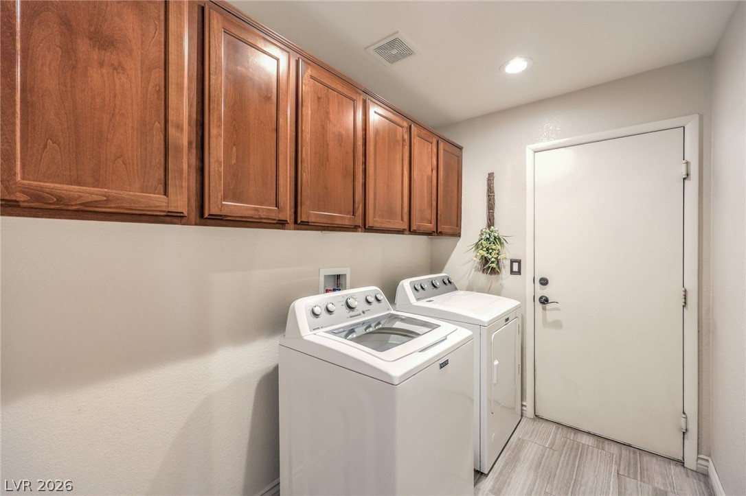 2131 Mountain Glow Avenue Property Photo 27