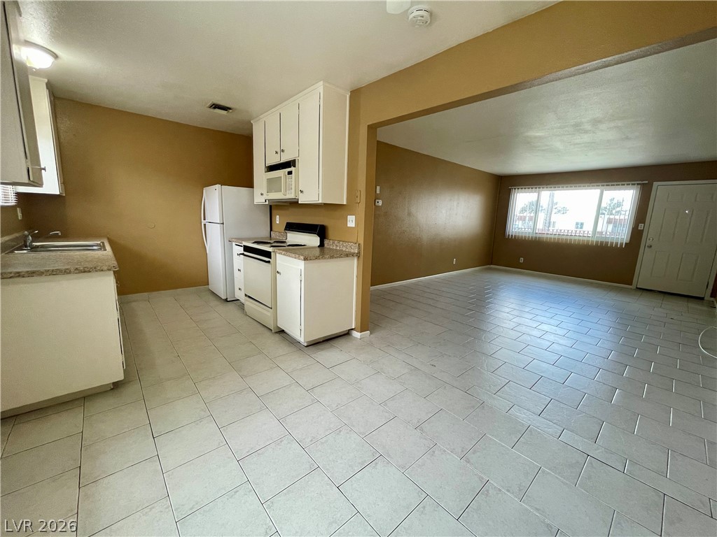 3200 Arlene Way A Property Photo 7