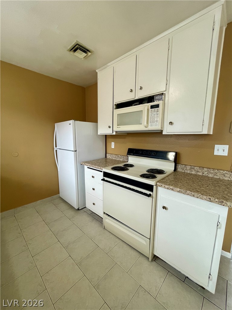 3200 Arlene Way A Property Photo 10