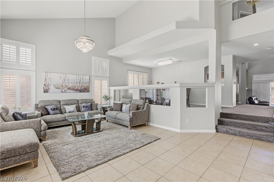 3713 Treasure Bluff Court Property Photo 4