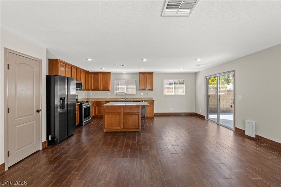 3112 Gannon Ridge Avenue Property Photo 10