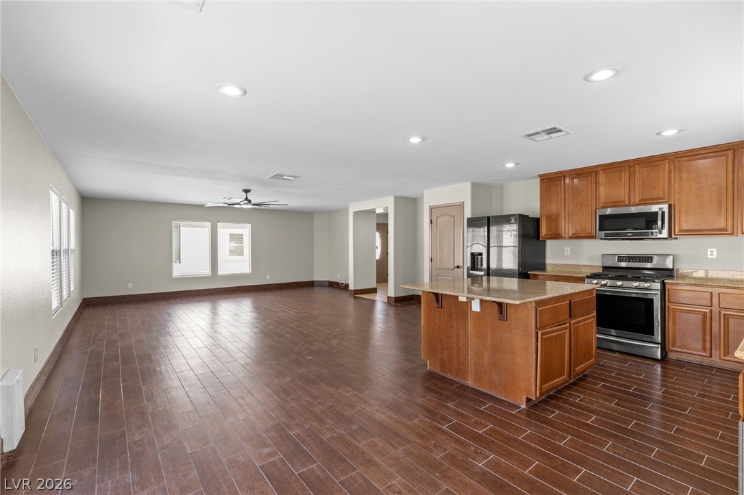 3112 Gannon Ridge Avenue Property Photo 12