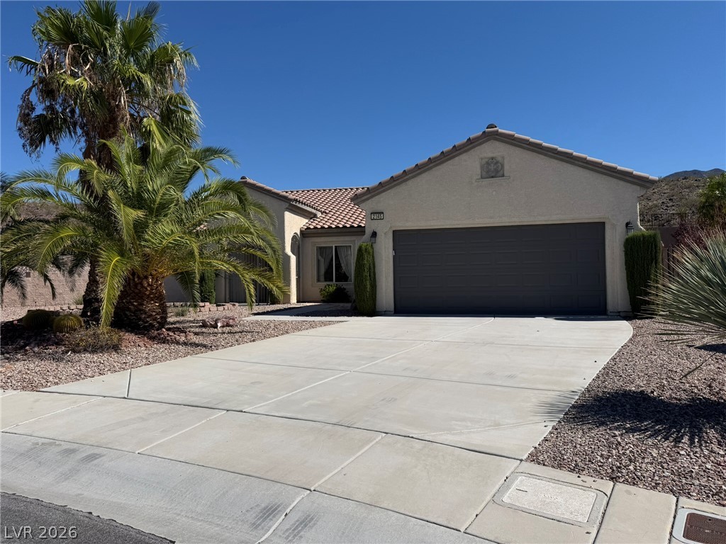 2145 Falls City Court Property Photo 2