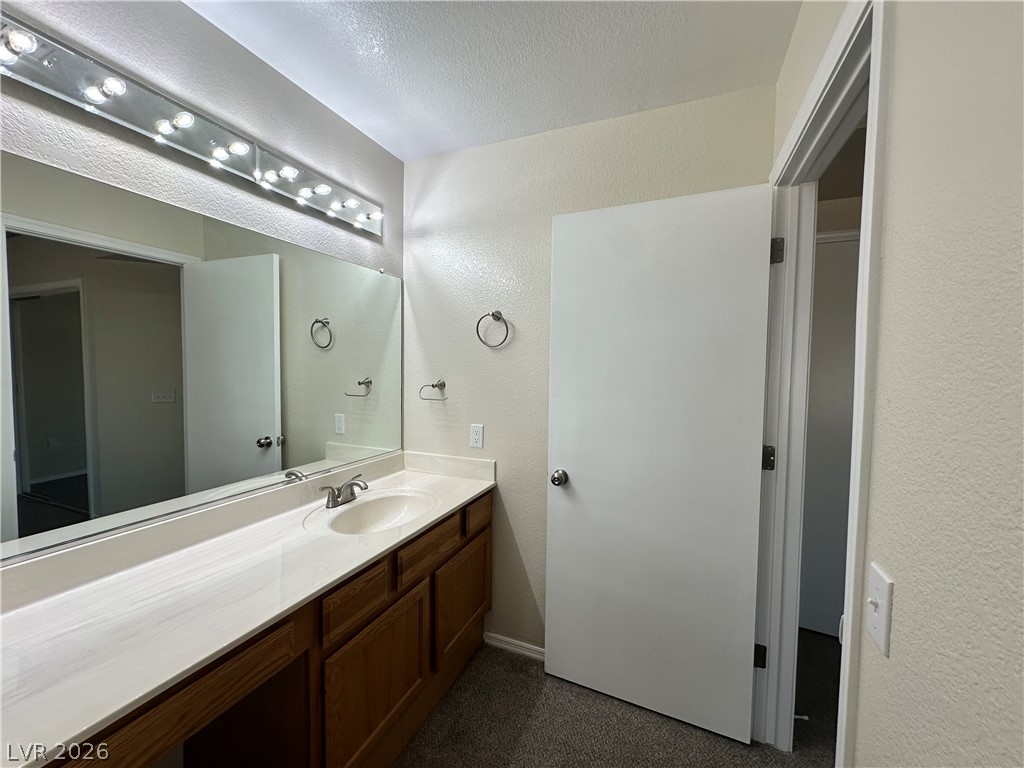 8700 Shorecliff Drive Property Photo 10