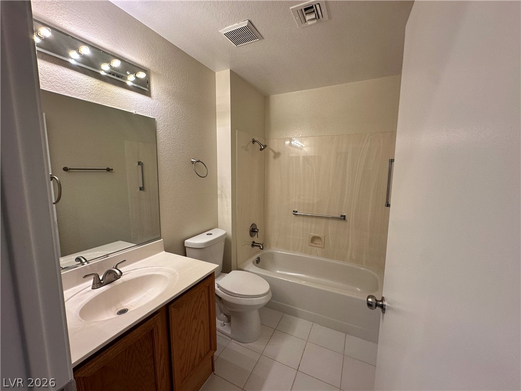 8700 Shorecliff Drive Property Photo 13