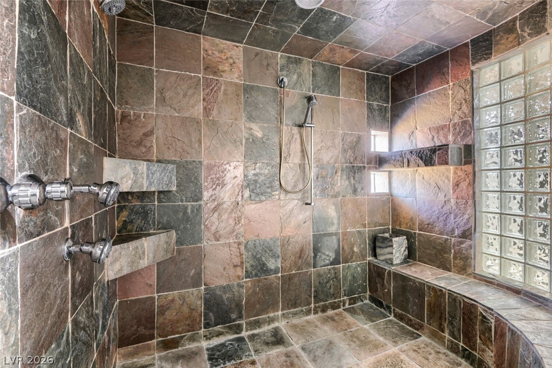 2010 Shenley Court Property Photo 25