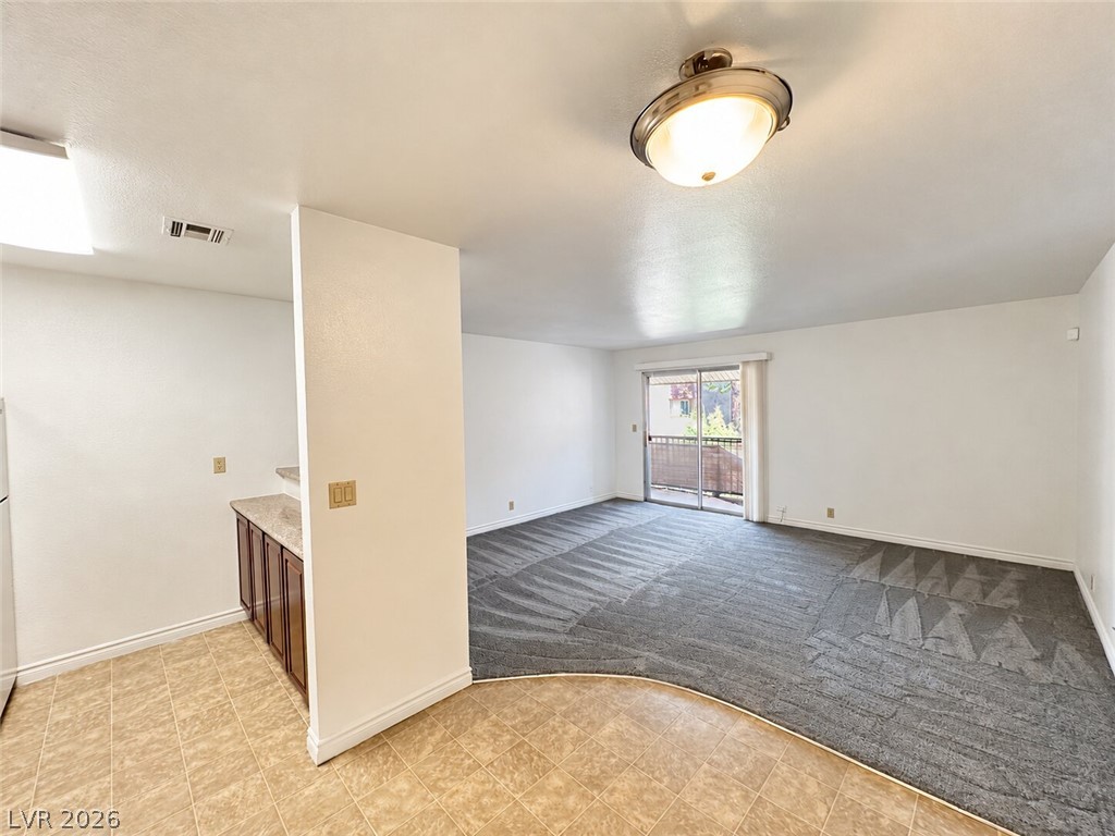 4340 Sandy River Drive 84 Property Photo 3