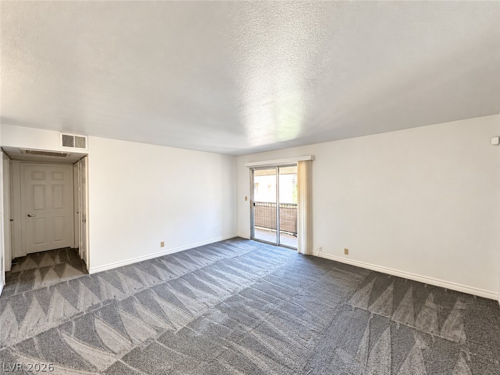 4340 Sandy River Drive 84 Property Photo 5