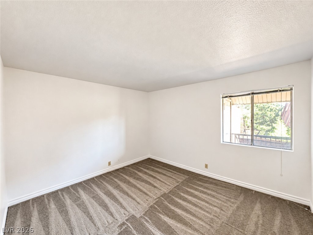 4340 Sandy River Drive 84 Property Photo 11