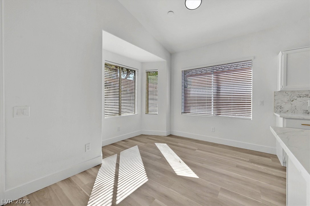 8433 Sea Glen Drive Property Photo 10
