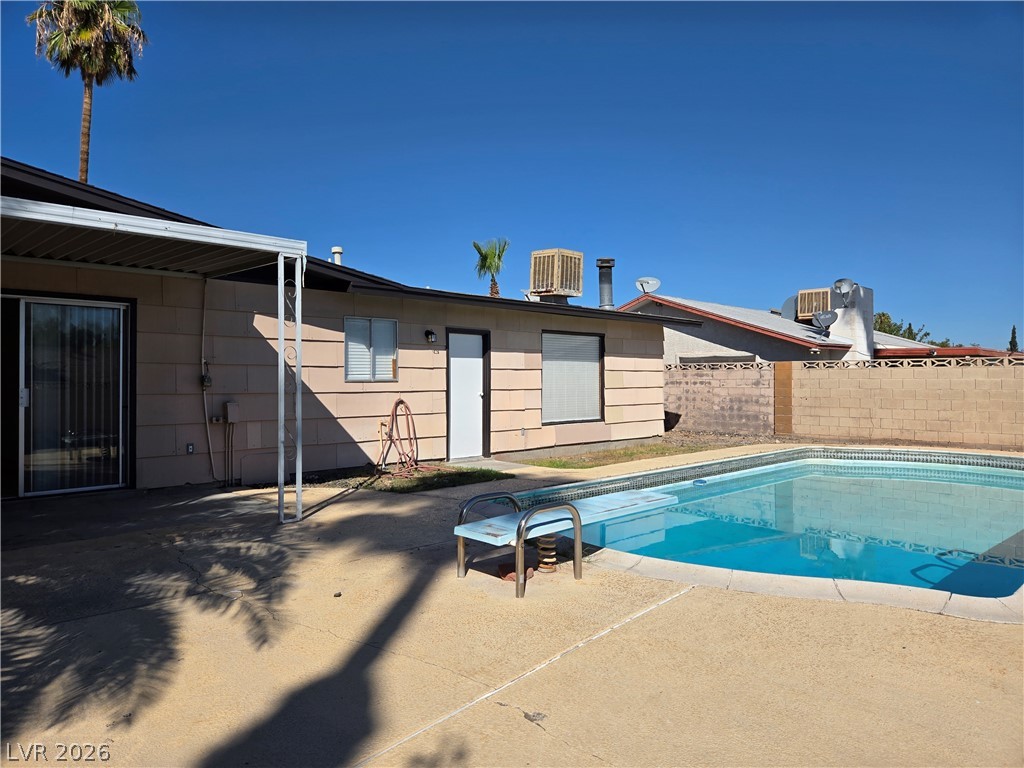 229 Breeze Street Property Photo 30