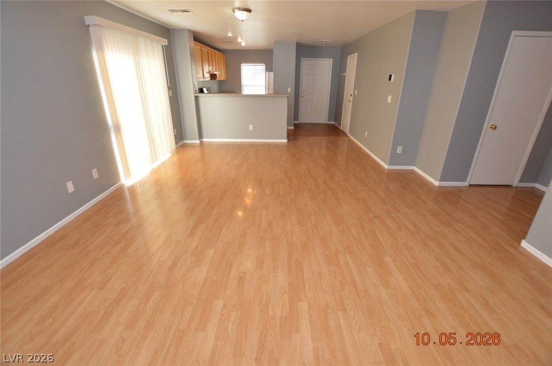 10268 Newfane Court Property Photo 5