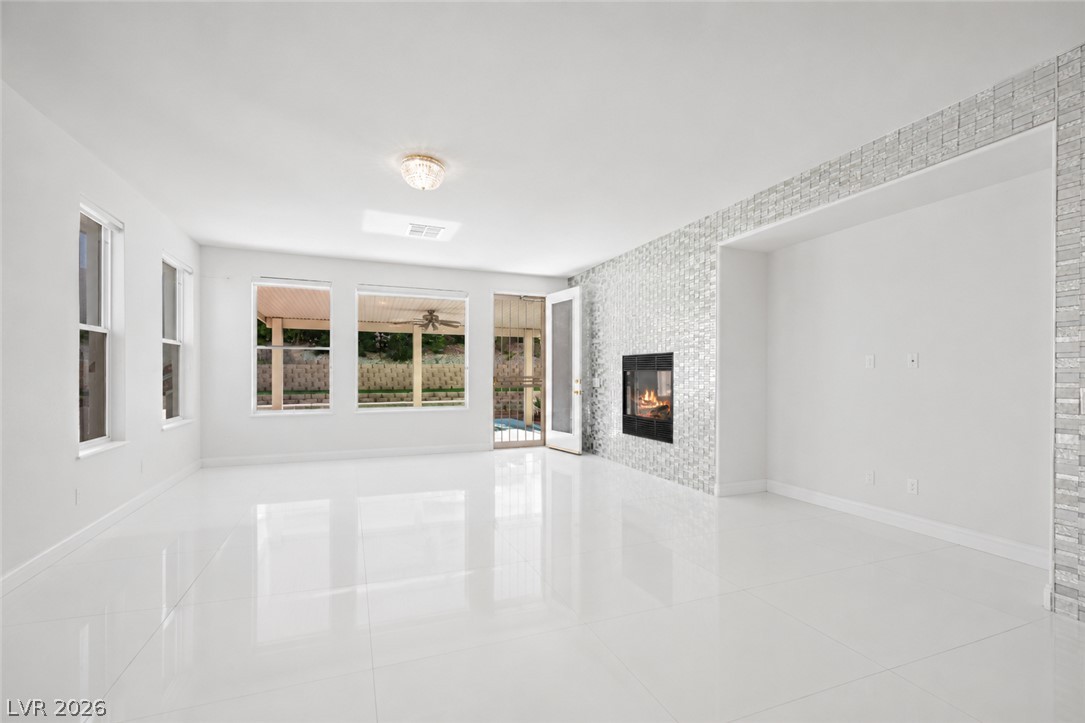 1417 Misty Moat Street Property Photo 19