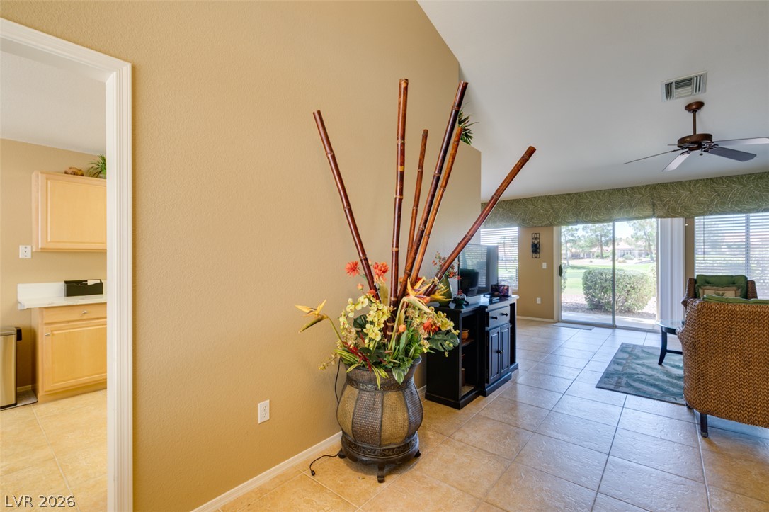 9537 Eagle Valley Drive Property Photo 4