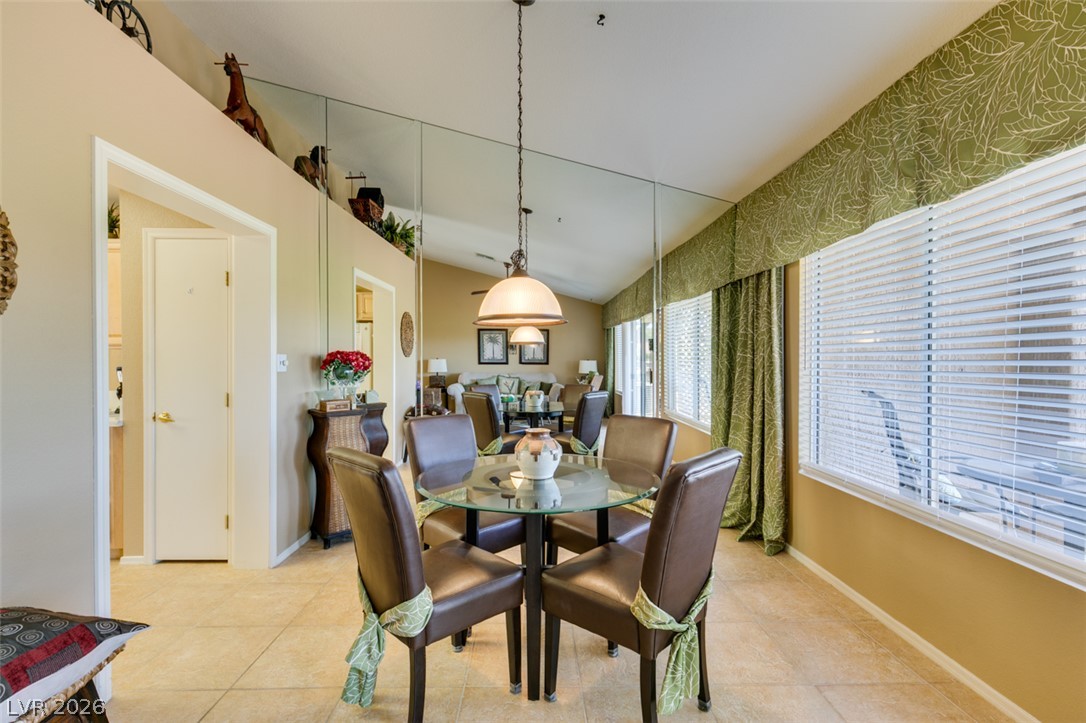 9537 Eagle Valley Drive Property Photo 18