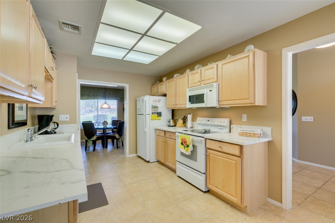 9537 Eagle Valley Drive Property Photo 30