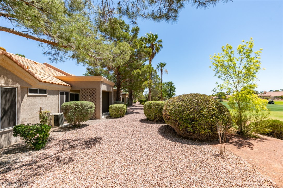 9537 Eagle Valley Drive Property Photo 43