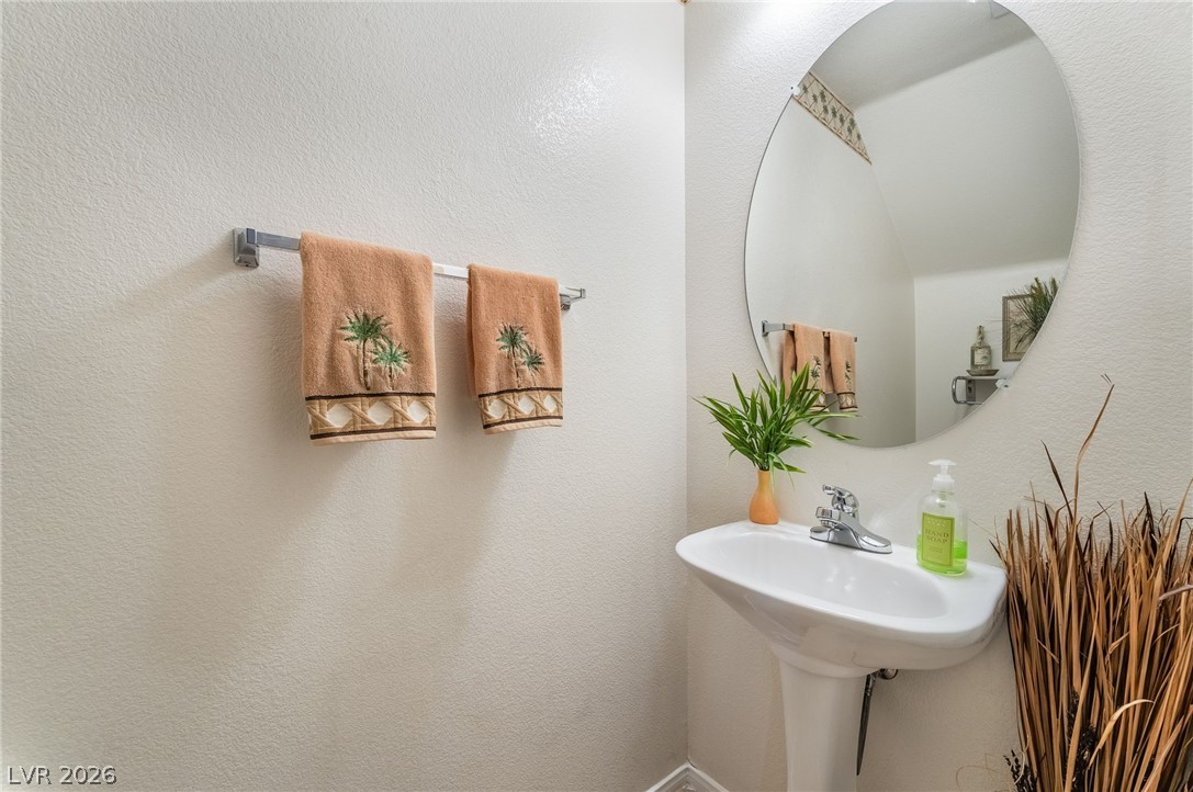 3512 Laguna Veneta Avenue Property Photo 9