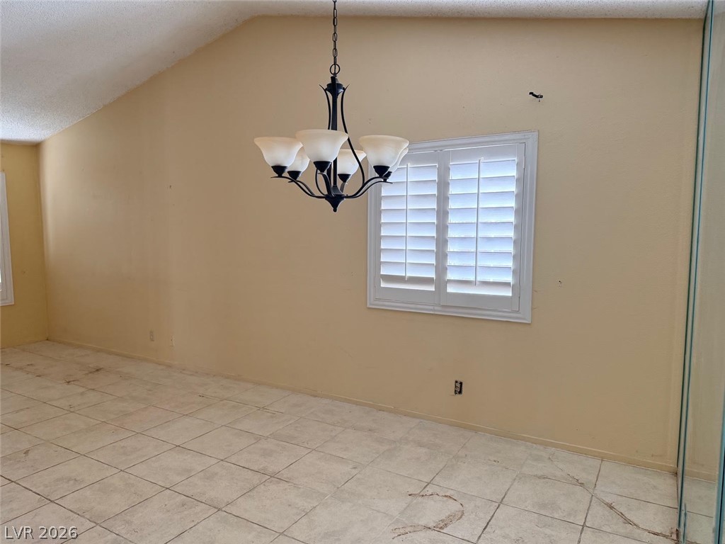 384 Norlina Court Property Photo 6
