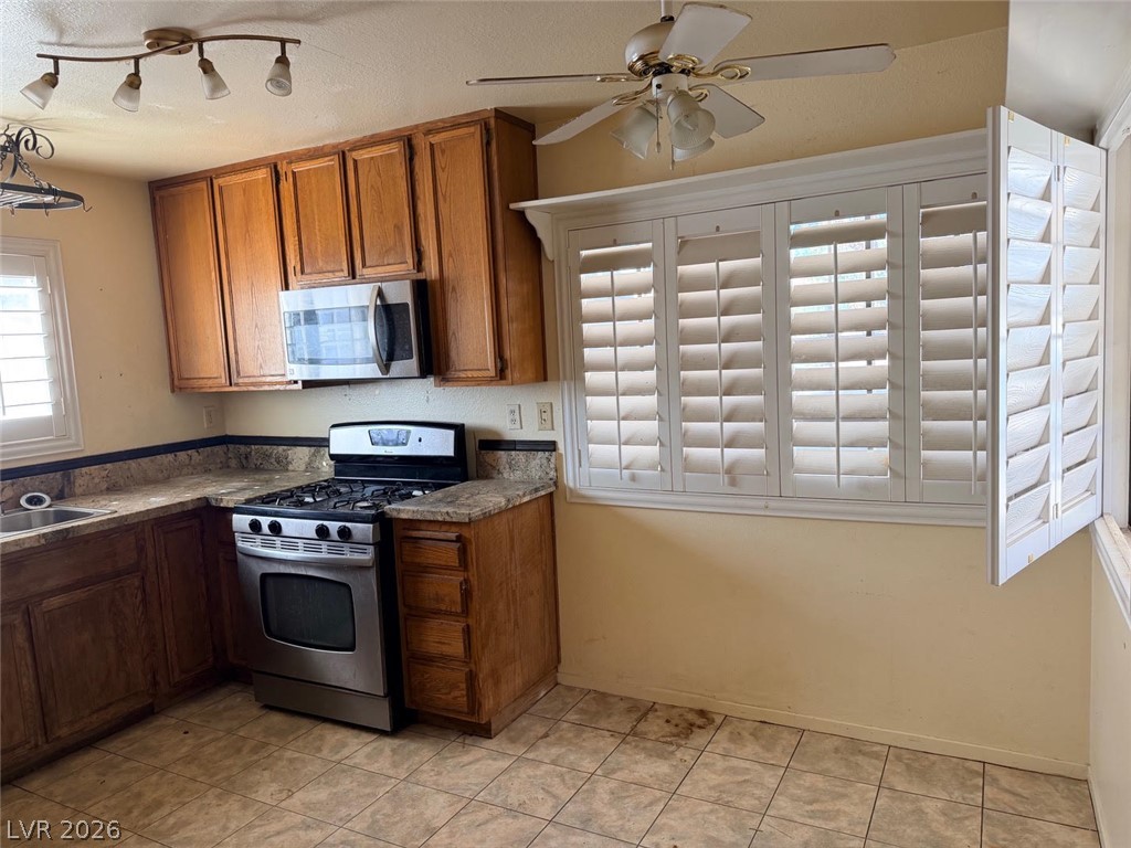 384 Norlina Court Property Photo 8