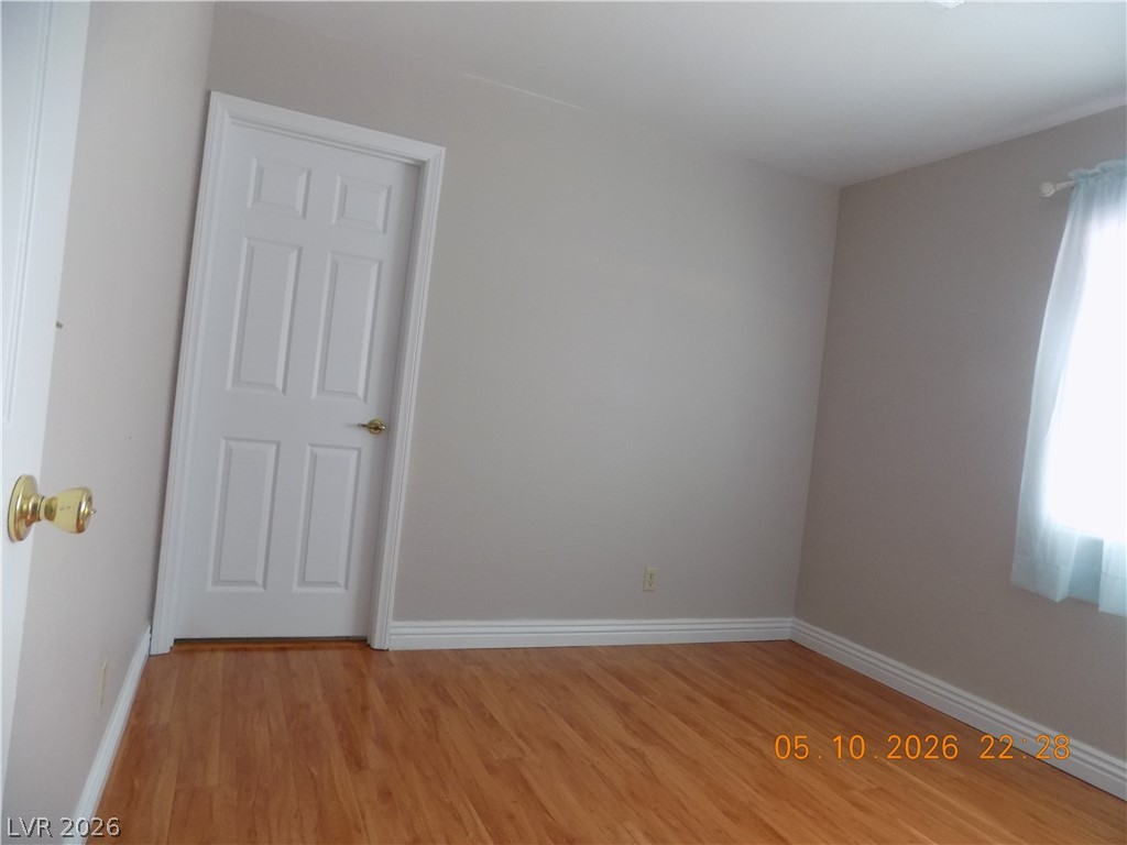 7421 Winterpine Avenue Property Photo 15