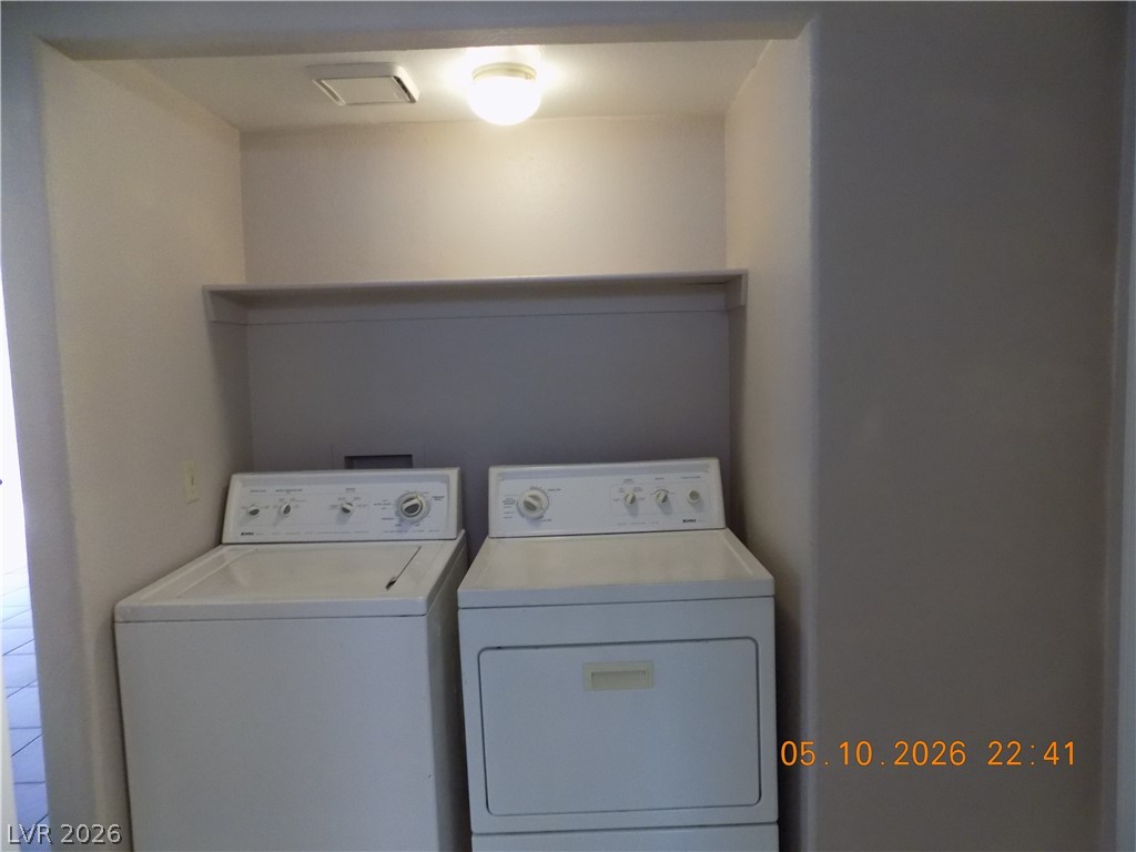 7421 Winterpine Avenue Property Photo 23