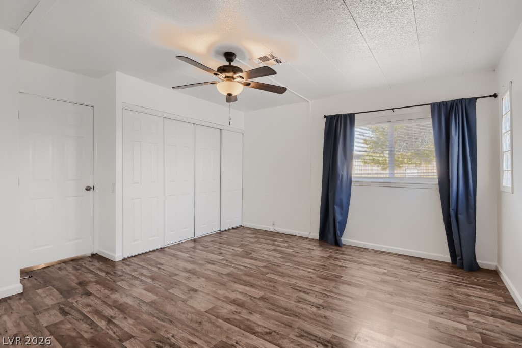 5422 North Sir Richard Drive Property Photo 12