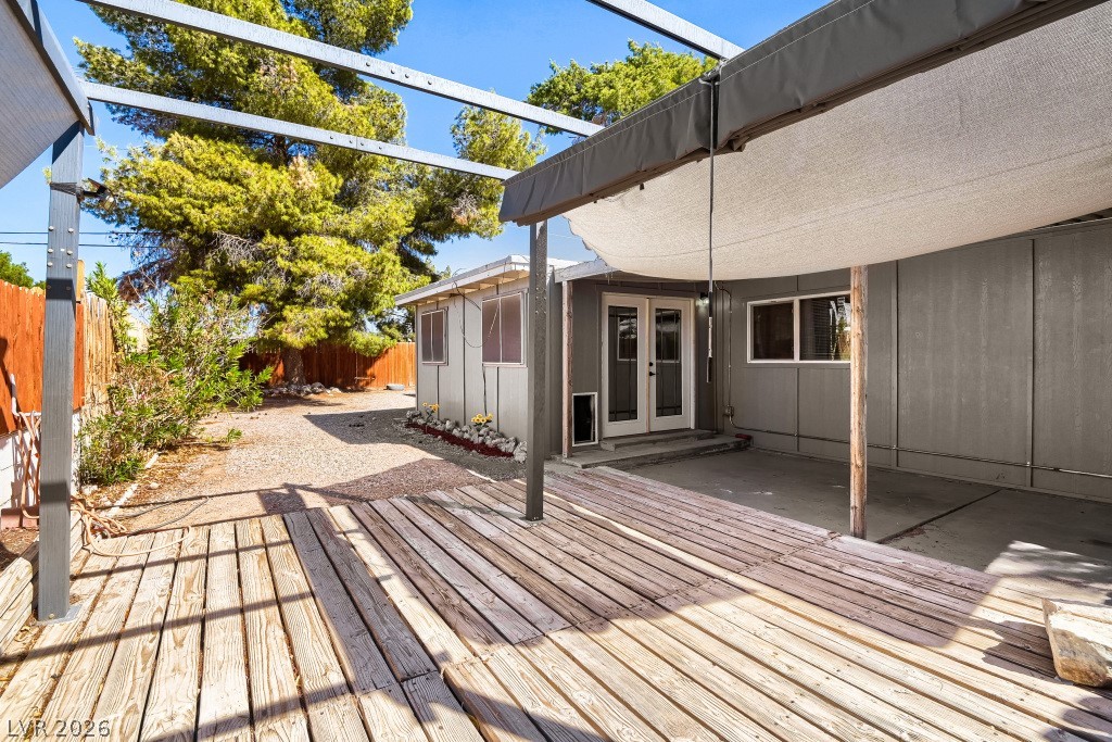 5422 North Sir Richard Drive Property Photo 19