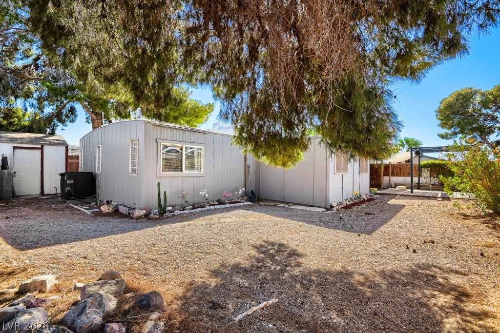 5422 North Sir Richard Drive Property Photo 21