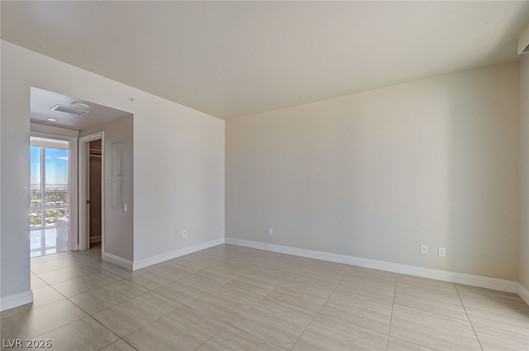 222 Karen Avenue 1602 Property Photo 11