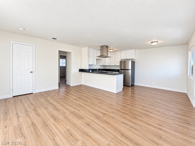 803 North Major Avenue 3 Property Photo 2