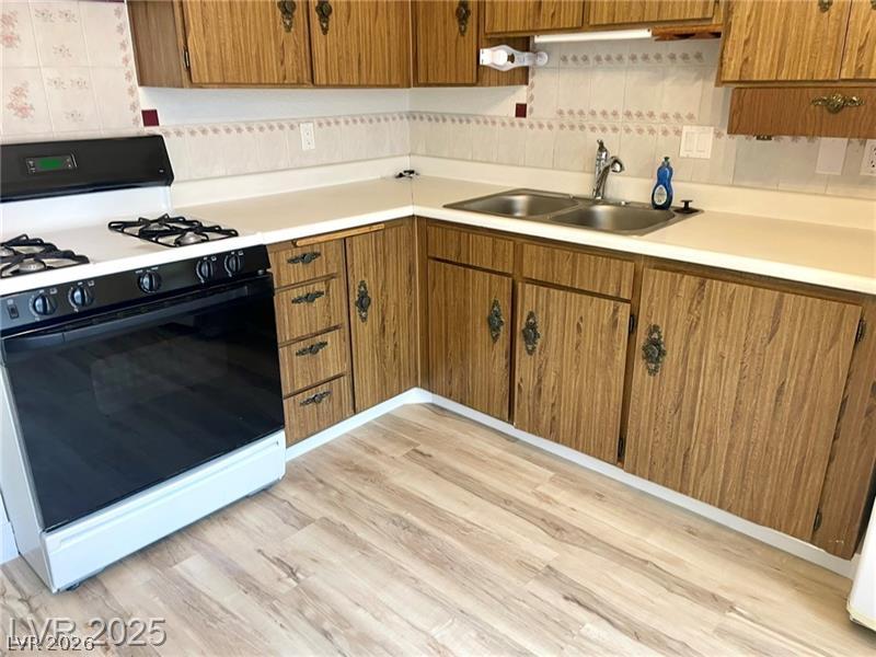 7135 Kenwood Street 7135 Property Photo 15