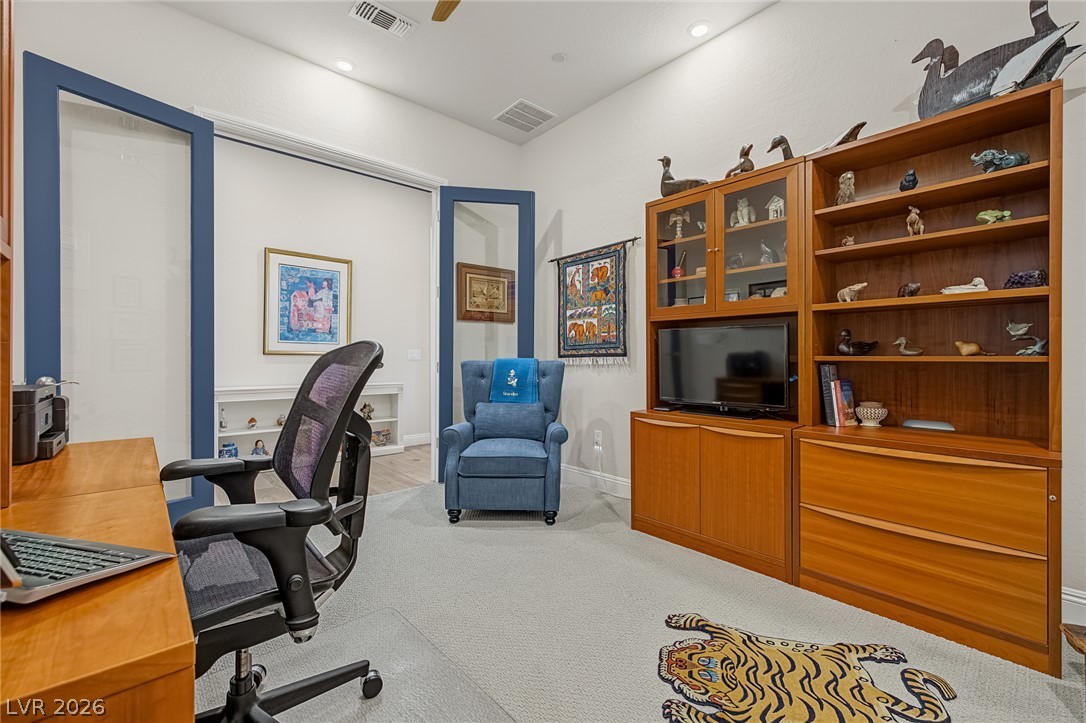 24 Cliffwater Street Property Photo 23