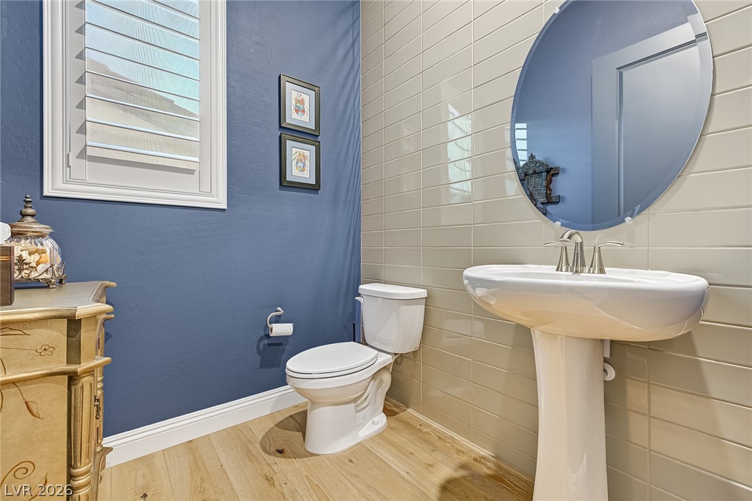 24 Cliffwater Street Property Photo 25