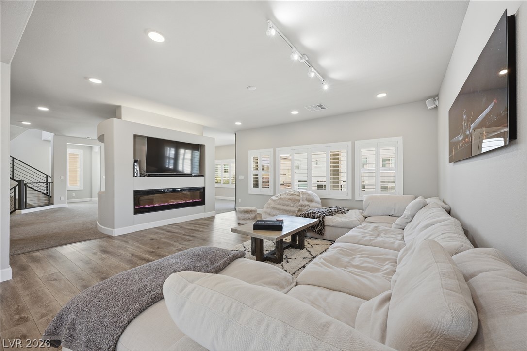 8609 Calla Lily Court Property Photo 3