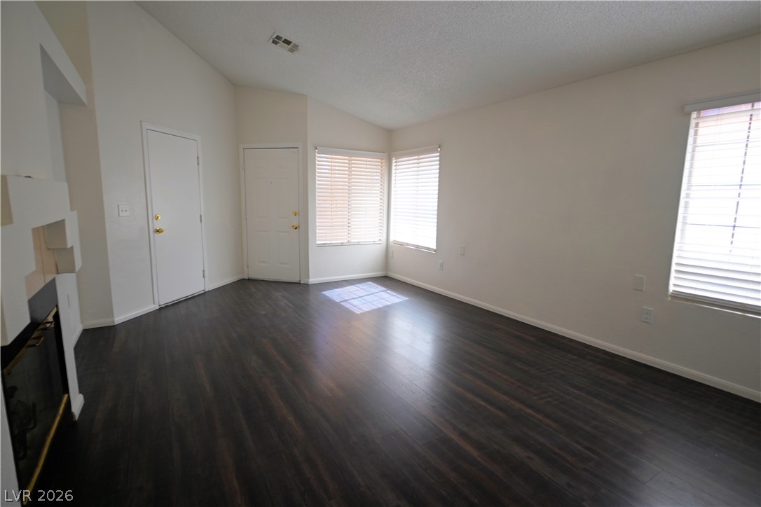 4156 Overbrook Drive Property Photo 10