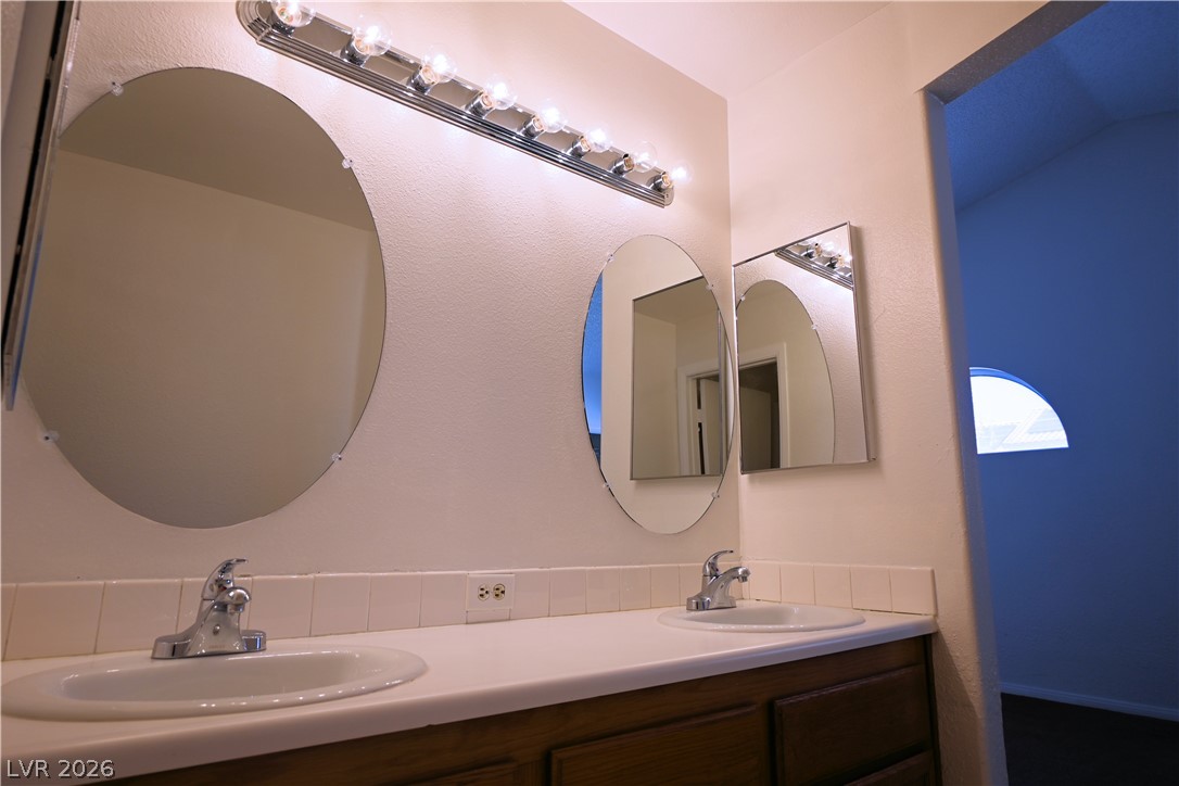 4156 Overbrook Drive Property Photo 26