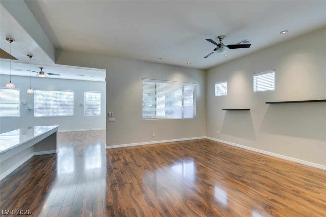 2249 Gondi Castle Avenue Property Photo 9